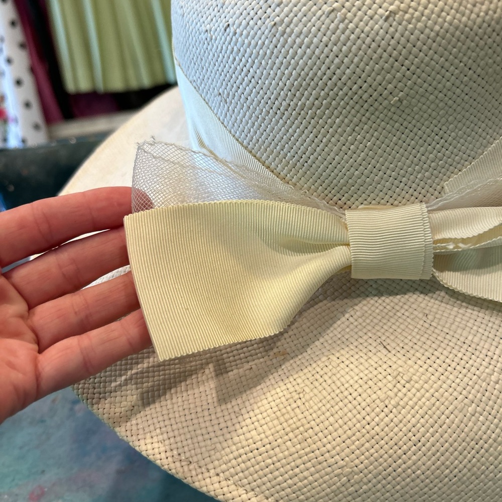 Vintage Straw Wide Rimmed Hat - Picture 7 of 11